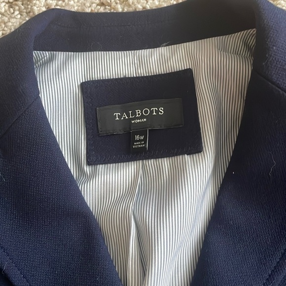 Talbots navy jacket - Picture 4 of 4